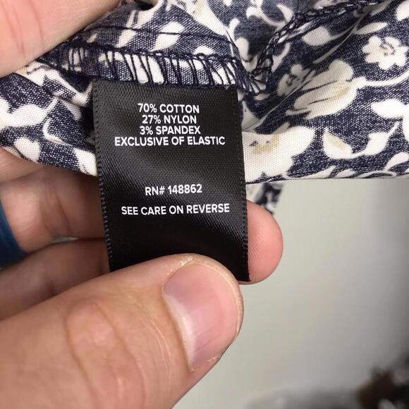 Torrid Top Womens 4X Square Neck Smocked Micro Florals Tie Straps Tank Boxy - Picture 6 of 9